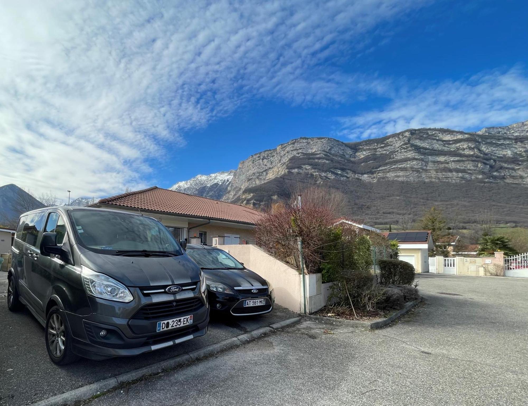 Grenoble Sud Varces Suite Privatisee Au Pied Des Montagnes Экстерьер фото